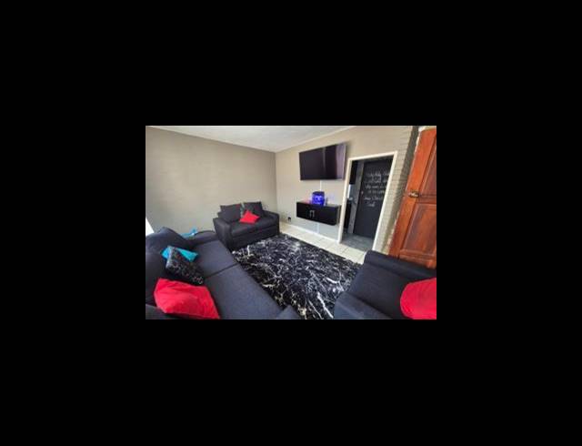 2 BEDROOM TOWNHOUSE FOR SALE IN TILEBA